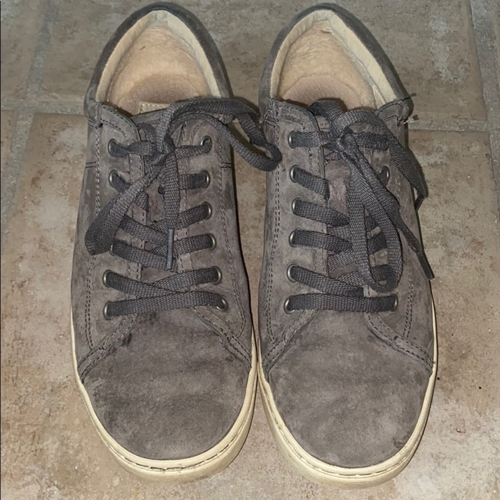 Ugg Sneakers